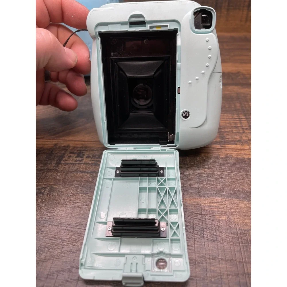 Fujifilm Instax Mini 9 Instant Camera Blue w Case Strap Viewfinder Damage